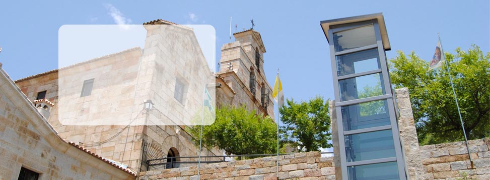 elevador vertical instalado en un santuario